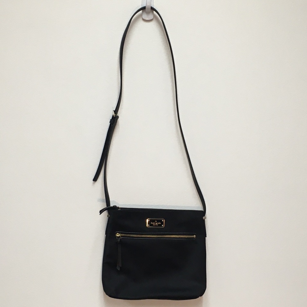 Kate Spade Medium Nylon Crossbody Handbag Black Gold Classic Preppy - Picture 2 of 16